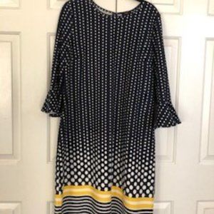 Women's Dress Size 16 A-Line Bell Sleeves